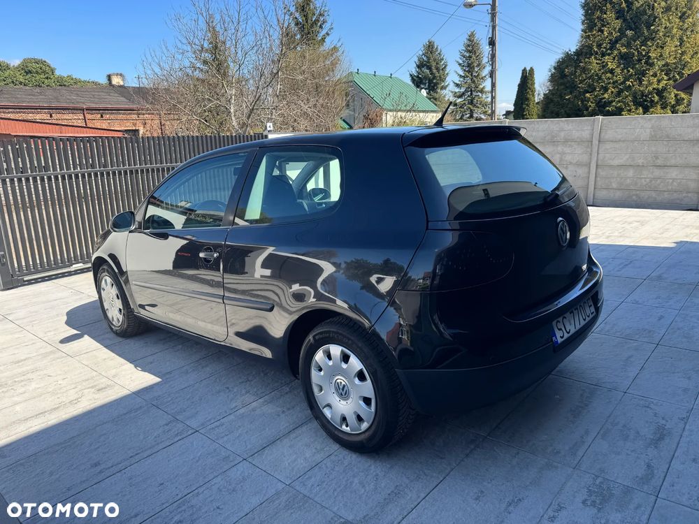 Volkswagen Golf 1.6 Comfortline - 4