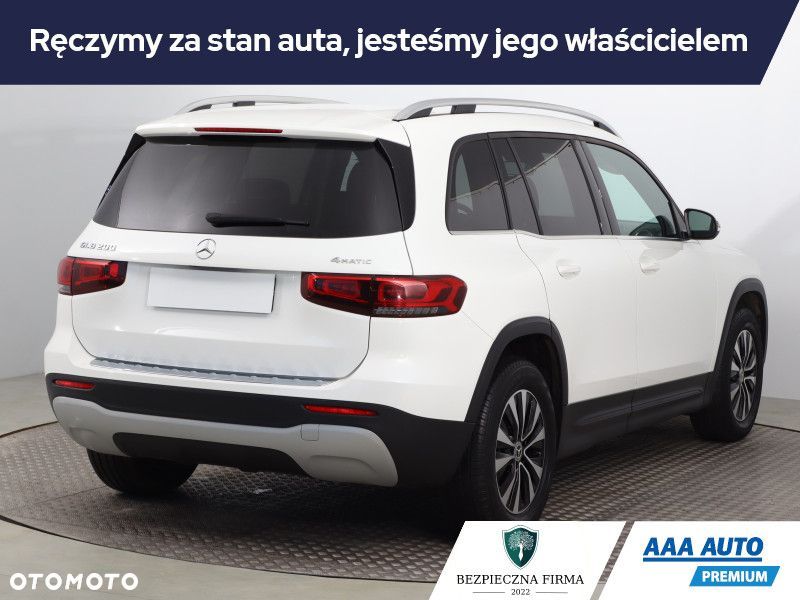 Mercedes-Benz GLB - 7