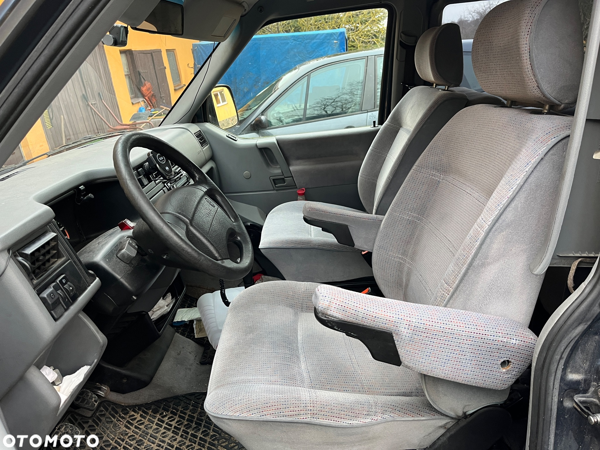 Volkswagen Multivan Standard - 3