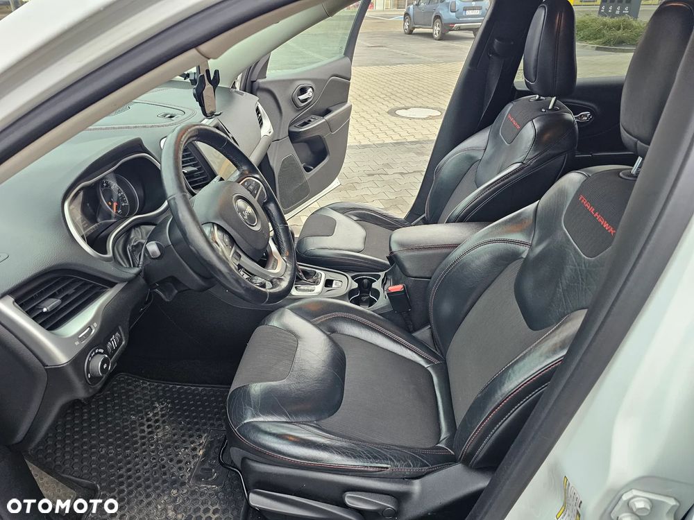 Jeep Cherokee 3.2 V6 Pentastar Active Drive Lock Autom Trailhawk - 7