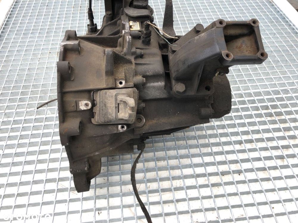 SKRZYNIA BIEGÓW  FIAT DUCATO Autobus (230_) 1994 - 2005 2.5 D 55 kW [75 KM] olej napędowy 1994 - - 6