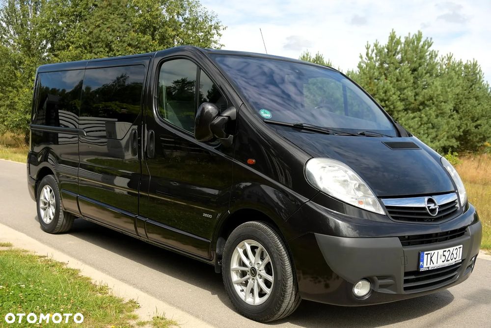 Opel Vivaro - 10