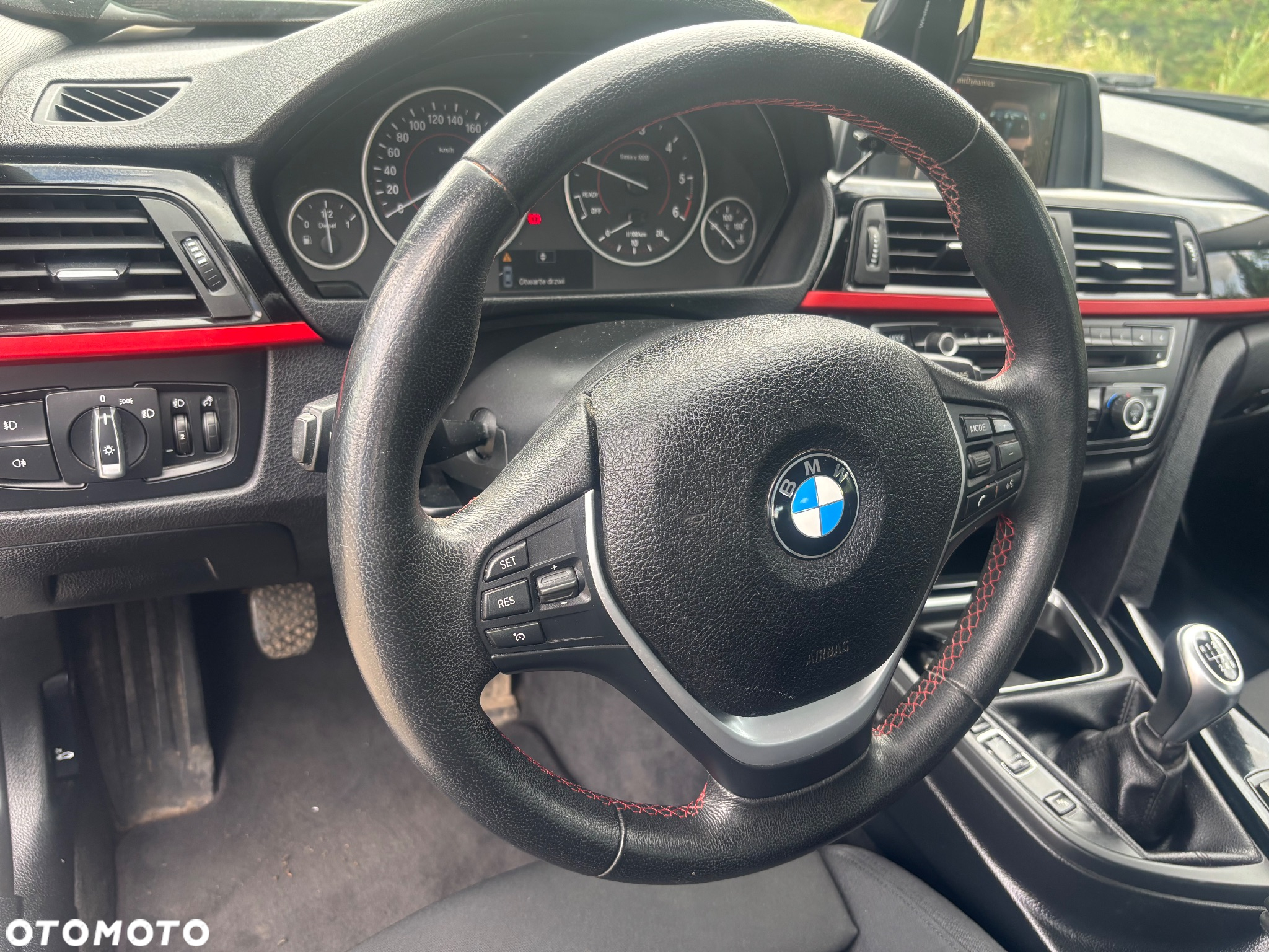 BMW Seria 3 318d Sport Line - 14