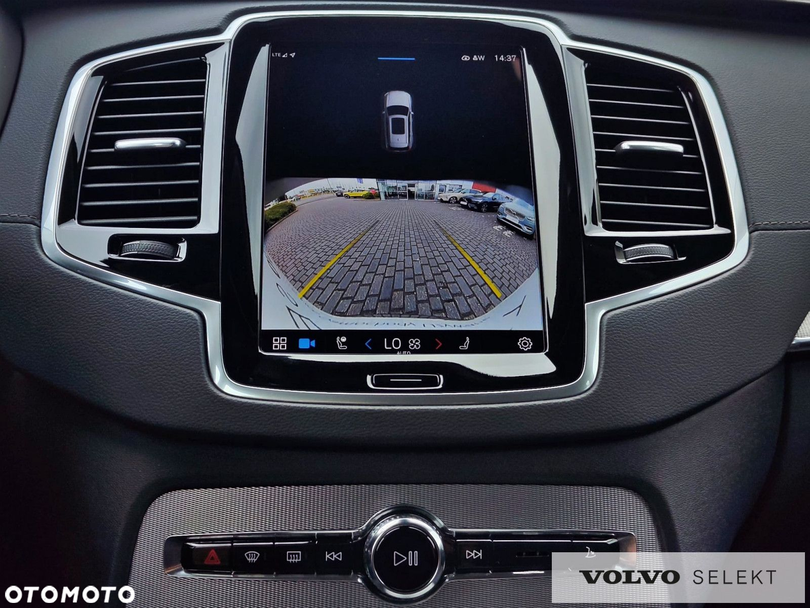 Volvo XC 90 - 20