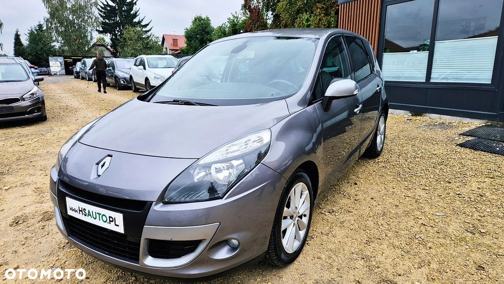 Renault Scenic 1.6 16V 110 TomTom Edition - 2