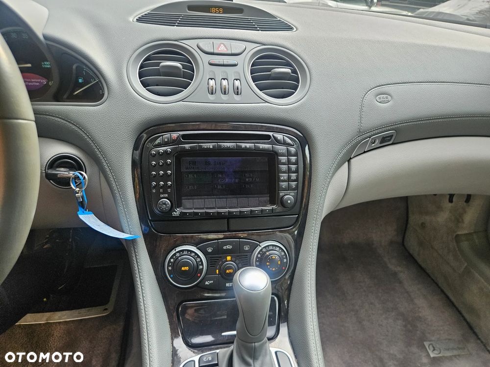 Mercedes-Benz SL 500 7G-TRONIC - 29