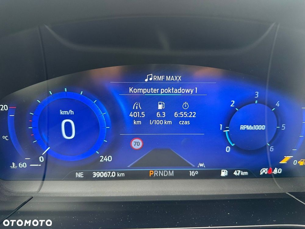Ford Kuga - 17