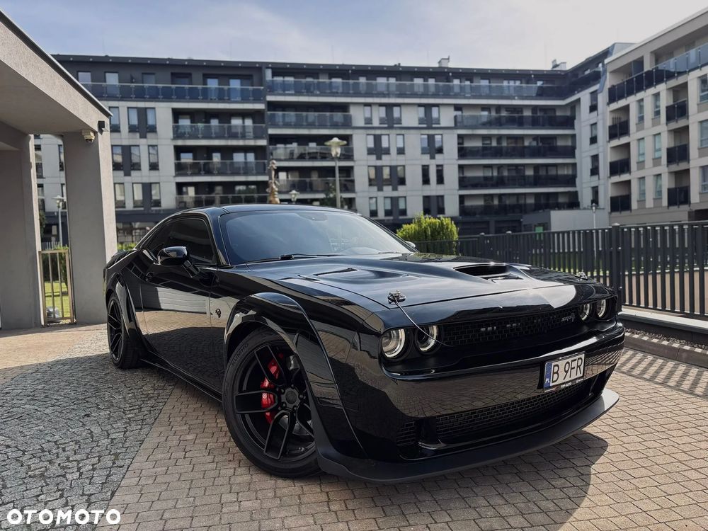 Dodge Challenger - 3