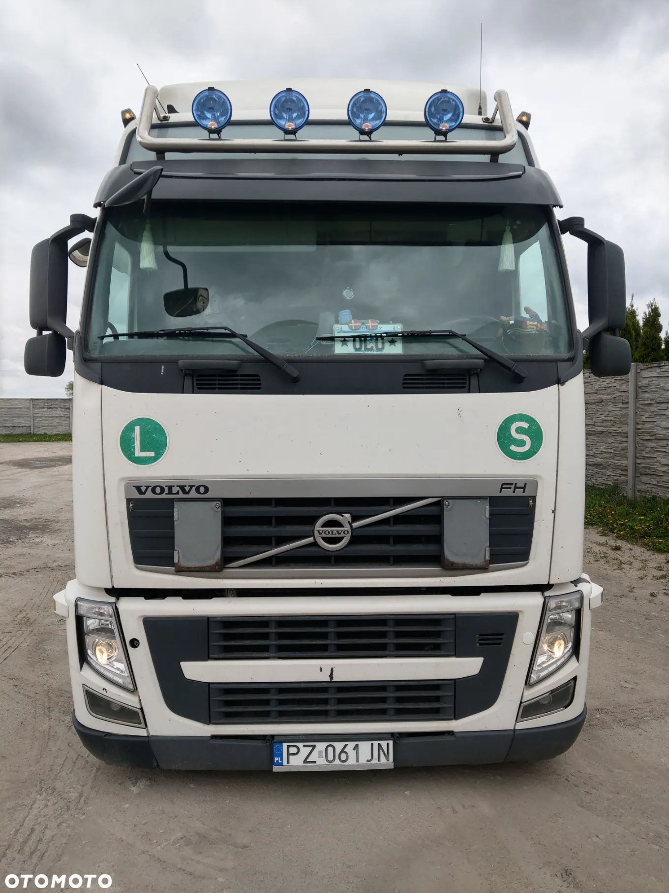Volvo FH - 11