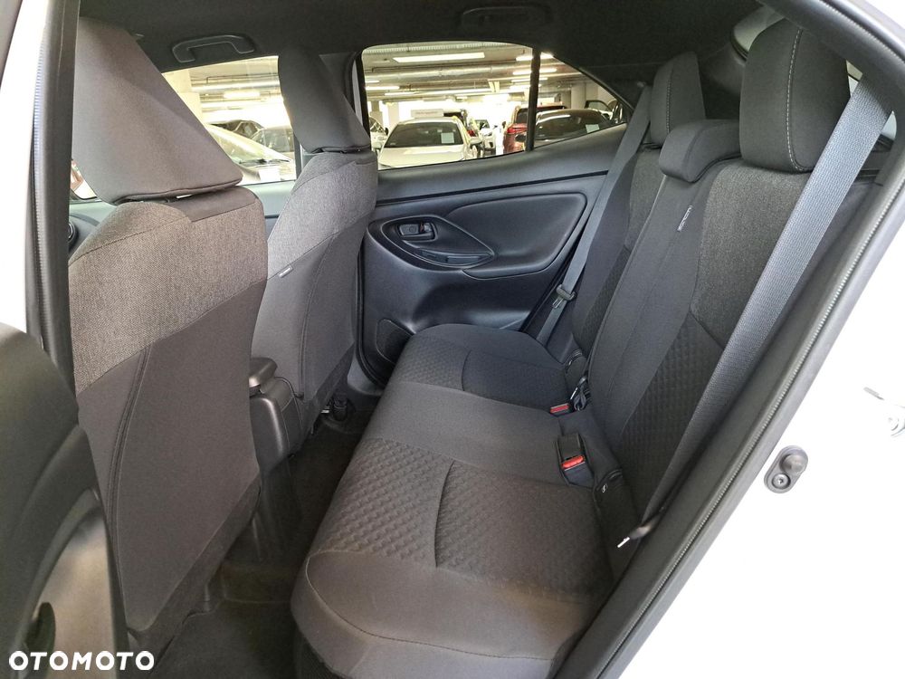 Toyota Yaris Cross Hybrid 1.5 Style - 31