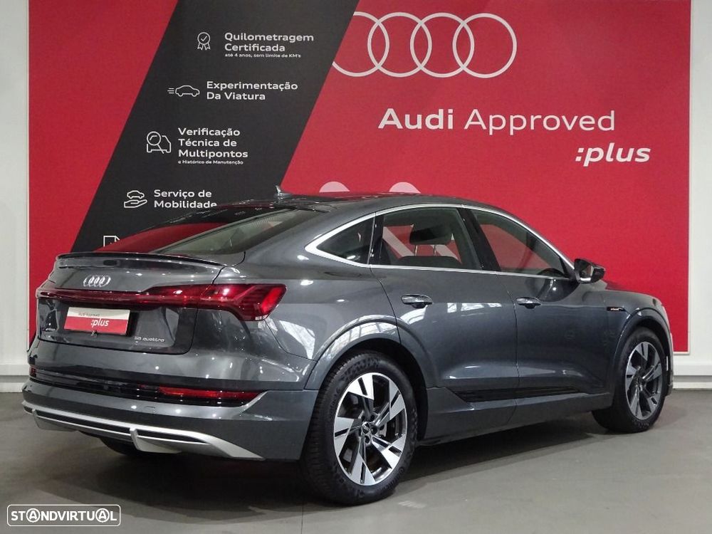 Audi e-tron Sportback 55 quattro S line foto 5