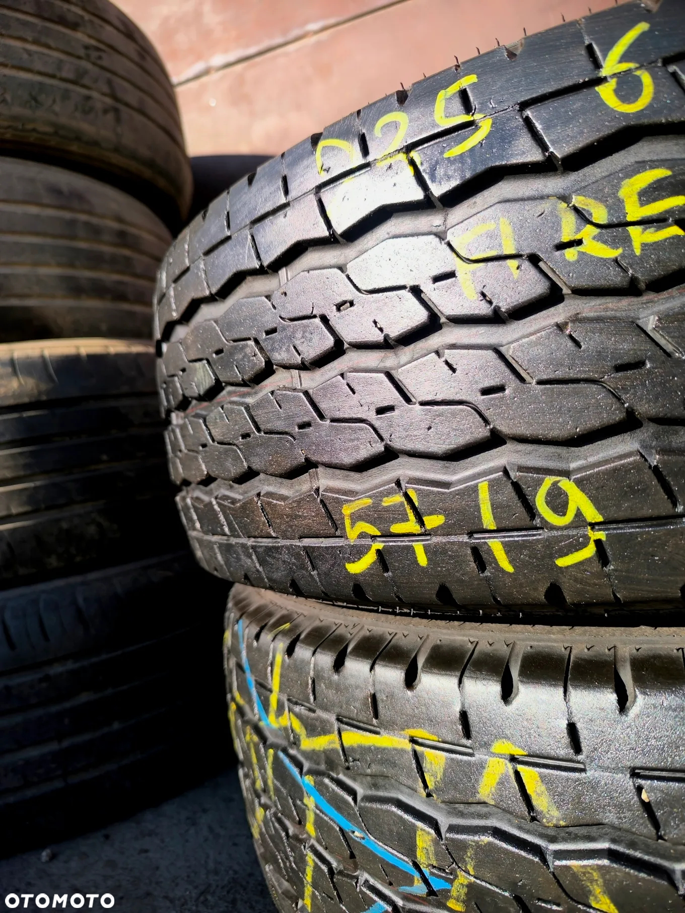 235/65R16C 16 C 115/113R FIRESTONE VANHAWK 2 6mm Legnica ALU-RAD 235/65 - 4