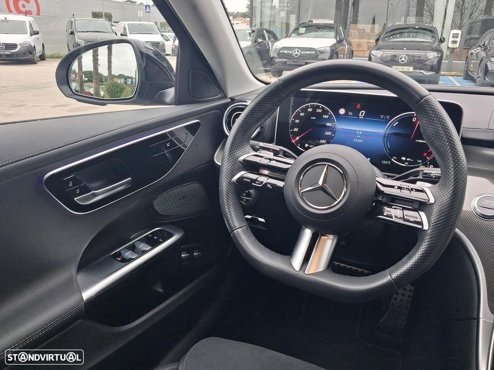 Mercedes-Benz C 300 e AMG Line - 16