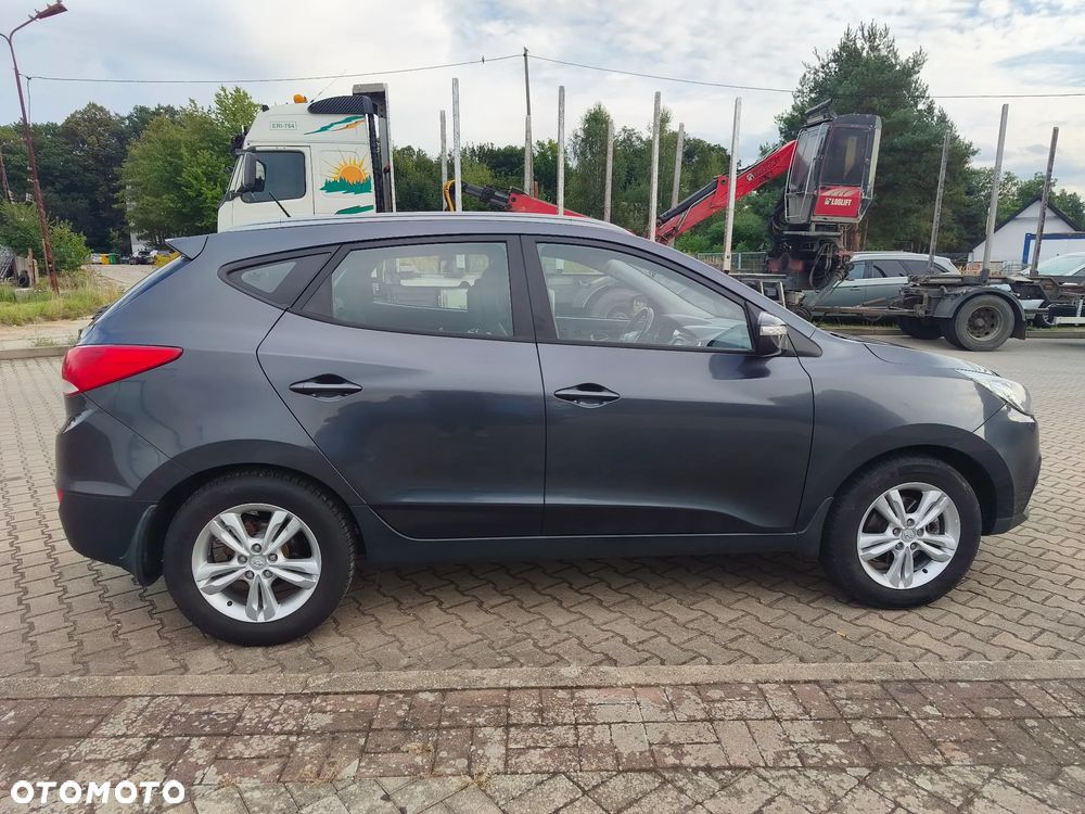 Hyundai ix35 1.7 CRDi Comfort 2WD - 11