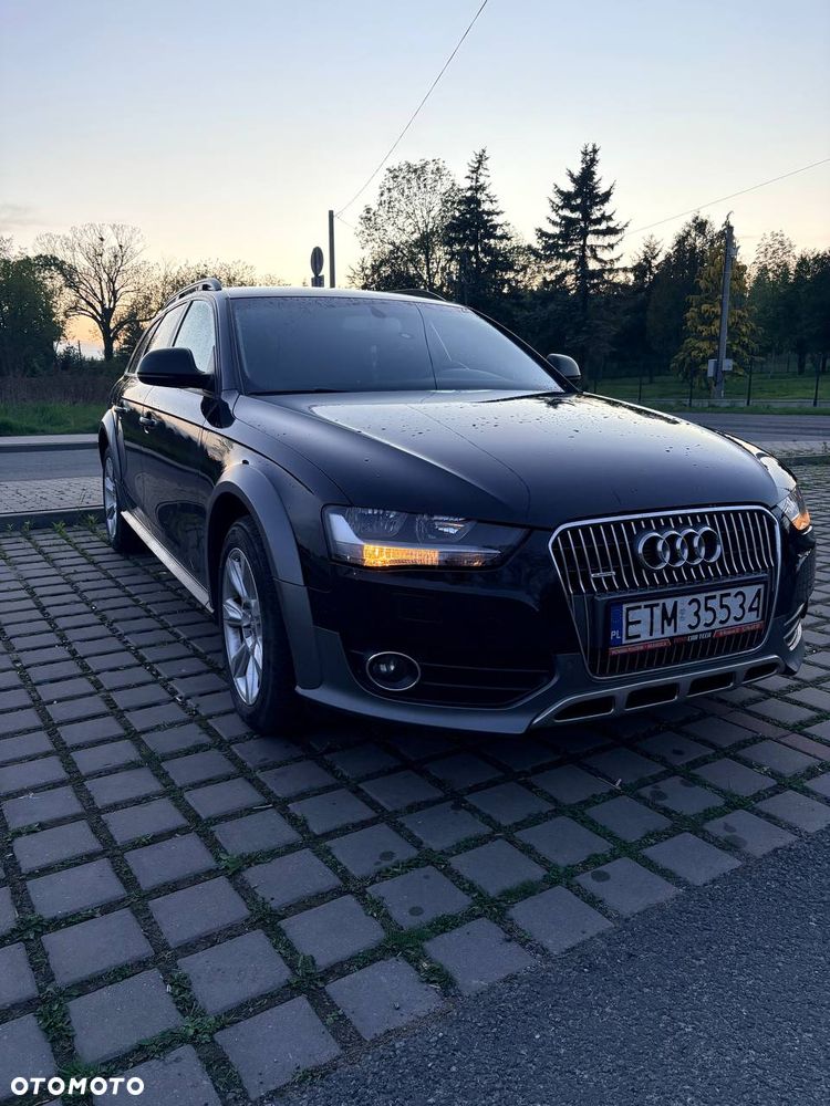 Audi A4 Allroad 2.0 TDI DPF S tronic - 1