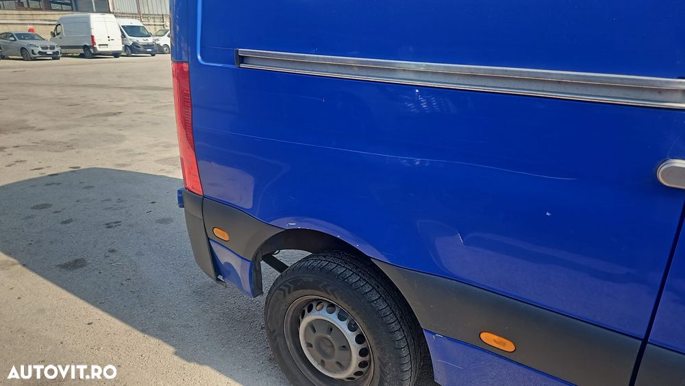 Mercedes-Benz Sprinter - 9
