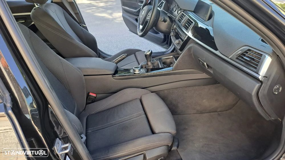 BMW 320 d Touring Line Sport - 34
