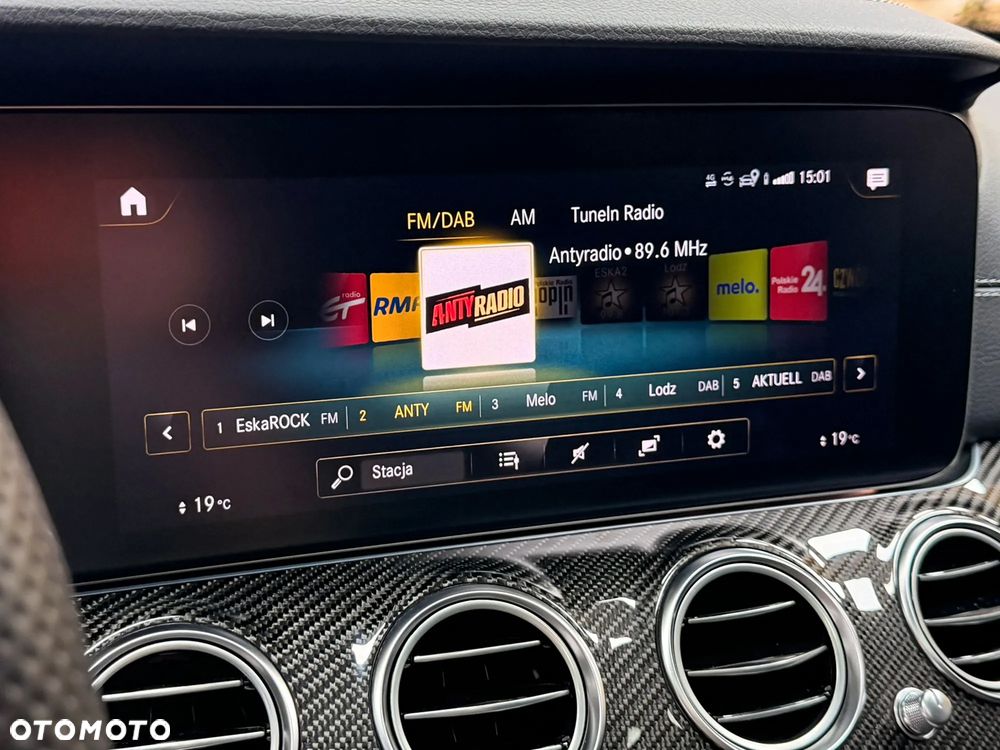 Mercedes-Benz Klasa E AMG 53 4Matic+ AMG Speedshift TCT-9G - 28