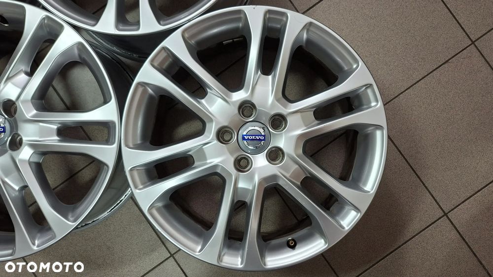 Felgi Aluminiowe 18 Volvo XC 60 5x108 ET 55 - 5