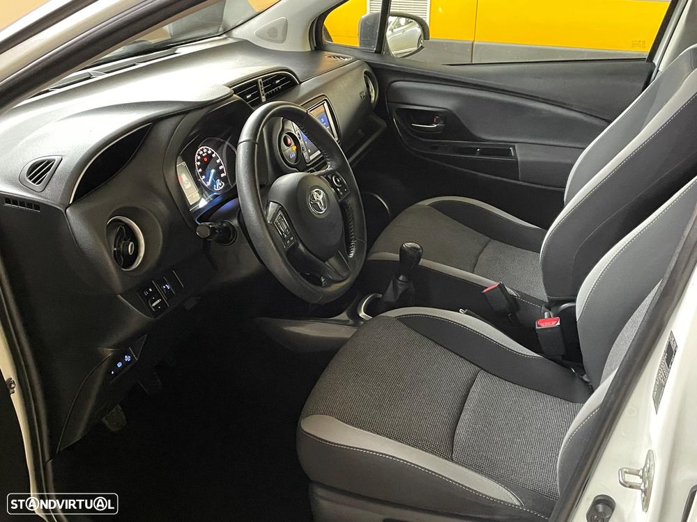 Toyota Yaris 1.0 VVT-i Y20 Club - 9