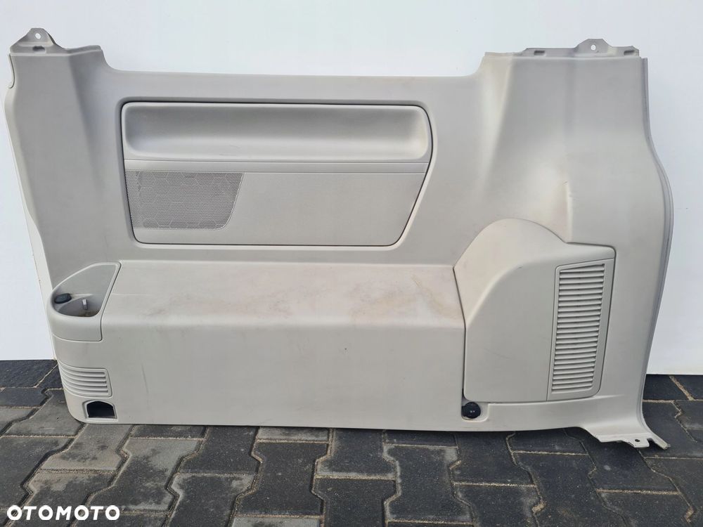 VW T5 T6 CALIFORNIA tapicerka boczek PRAWY TYŁ - 1