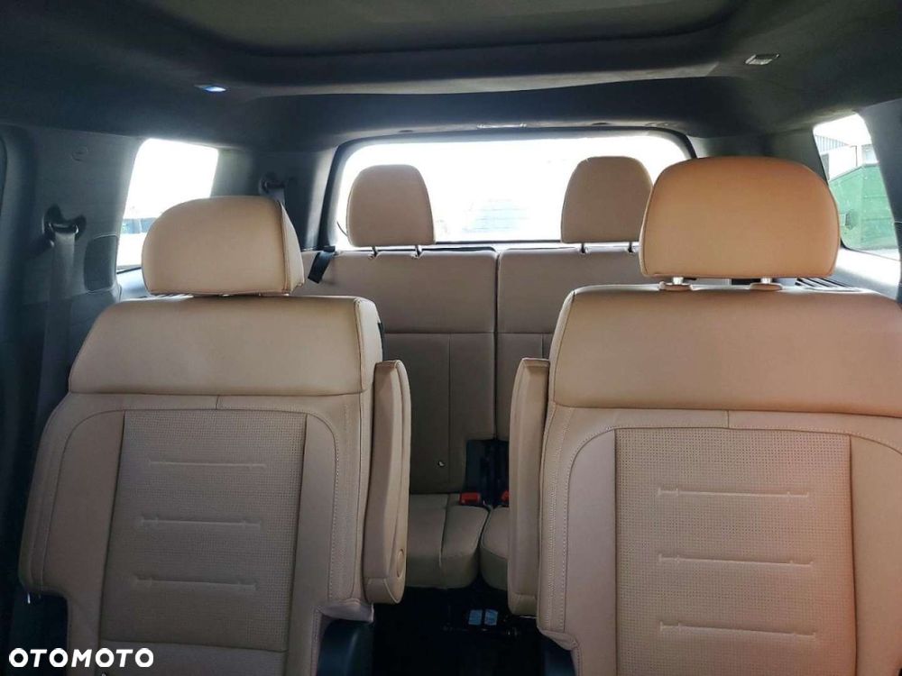 Hyundai Santa Fe - 9