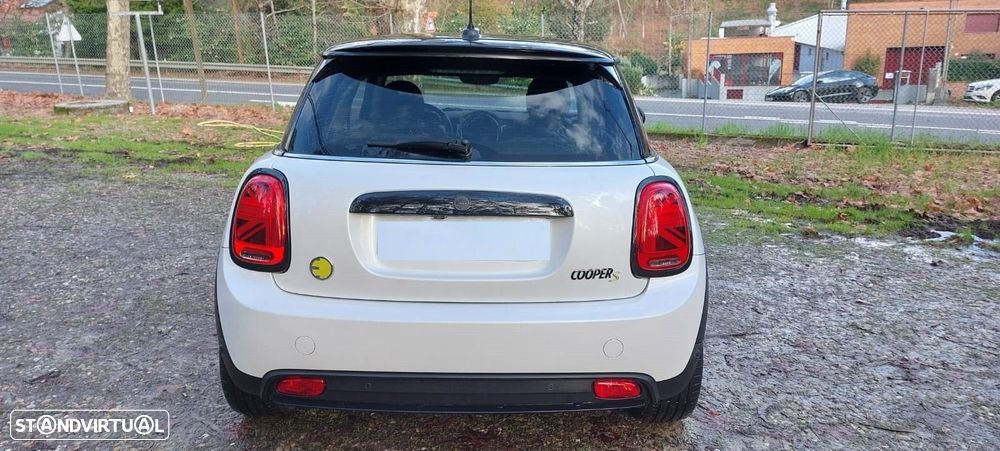 MINI 3 Portas Cooper SE - 10