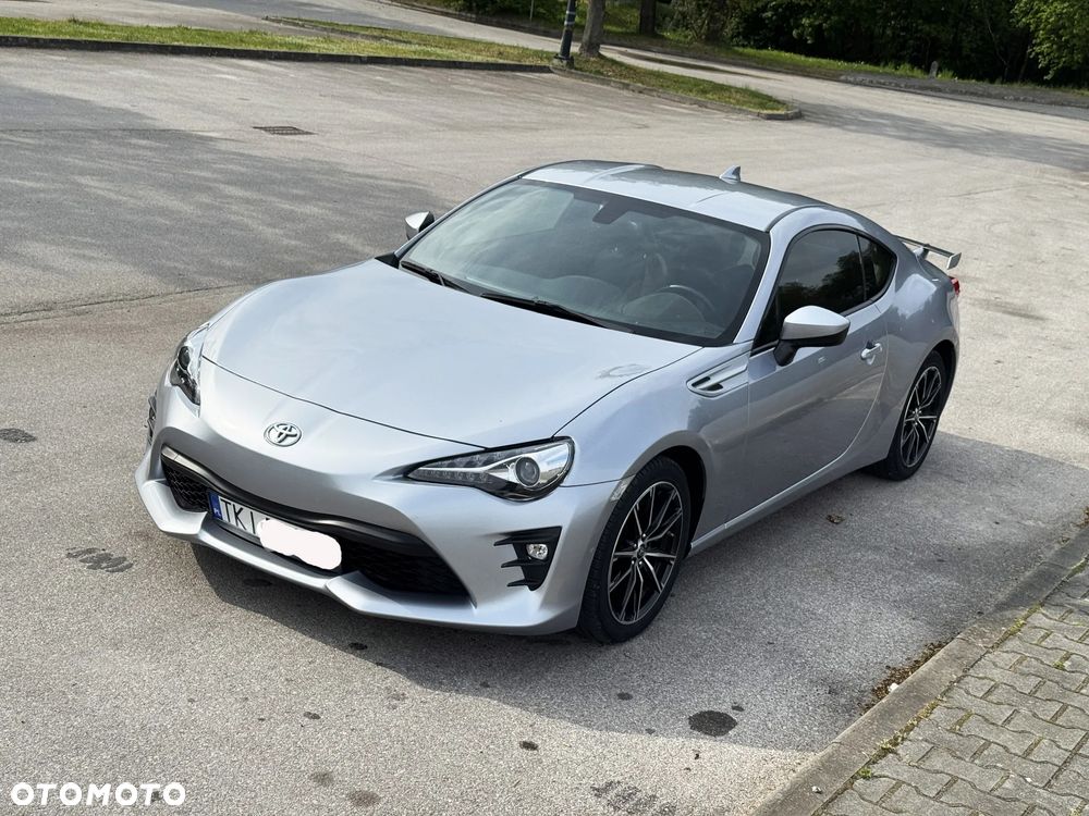Toyota GT86 2.0 Premium - 24