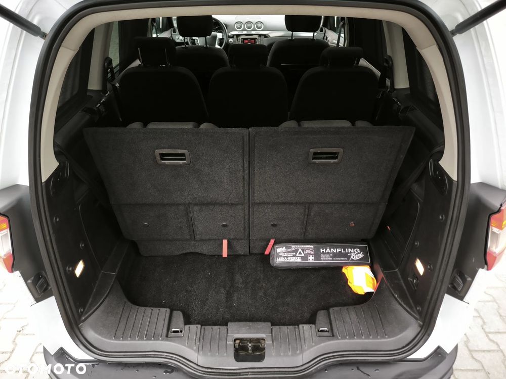 Ford Galaxy 2.0 TDCi Titanium - 39