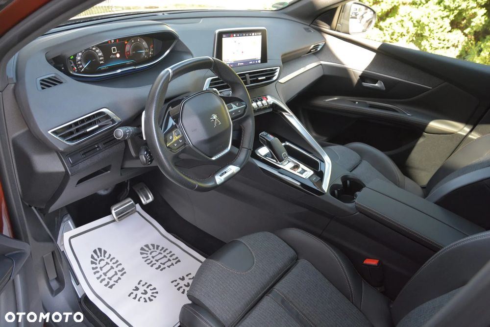 Peugeot 3008 - 17