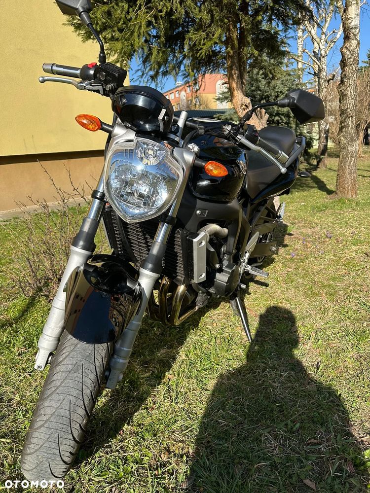 Yamaha FZ6 - 20