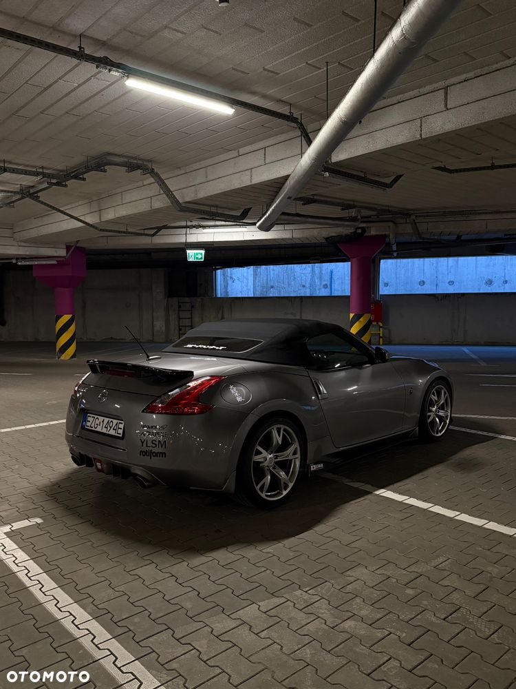 Nissan 370 Z 3.7 V6 Pack1 - 11