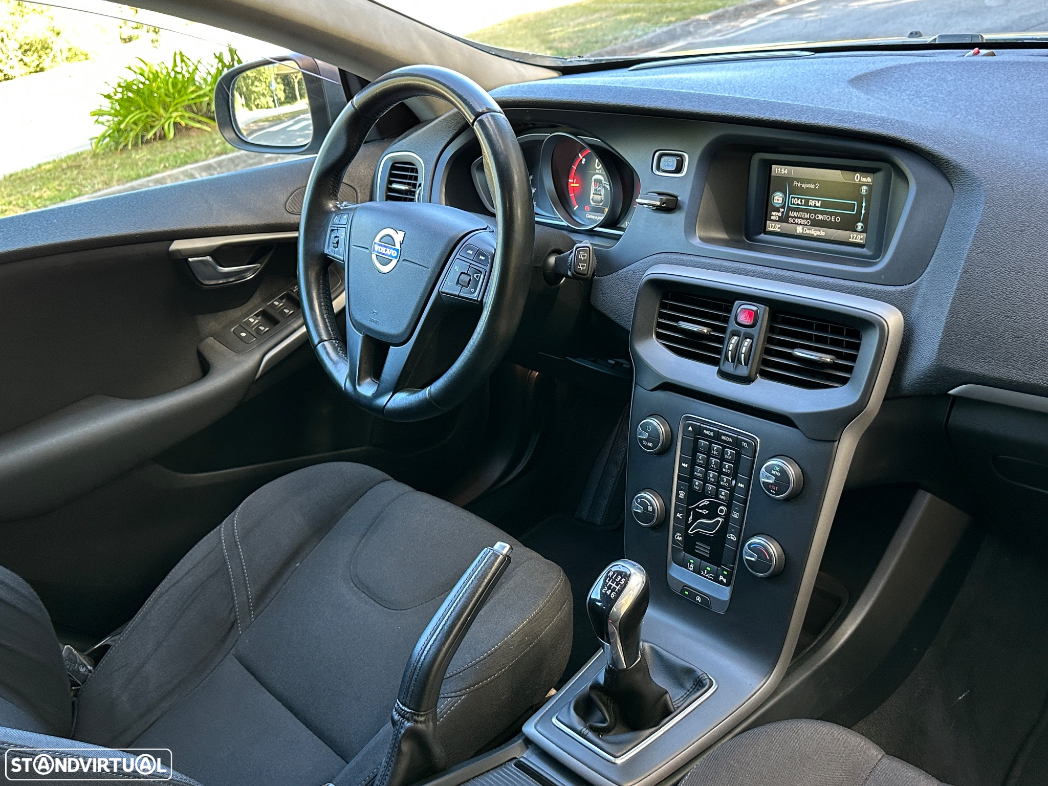 Volvo V40 1.6 D2 Kinetic - 9