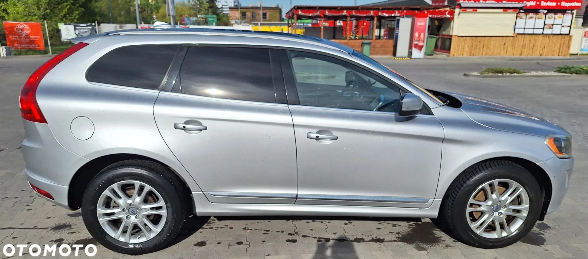 Volvo XC 60 T5 Momentum - 6
