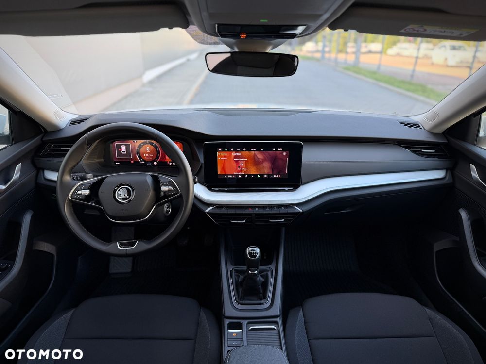 Skoda Octavia 1.5 TSI Essence - 6
