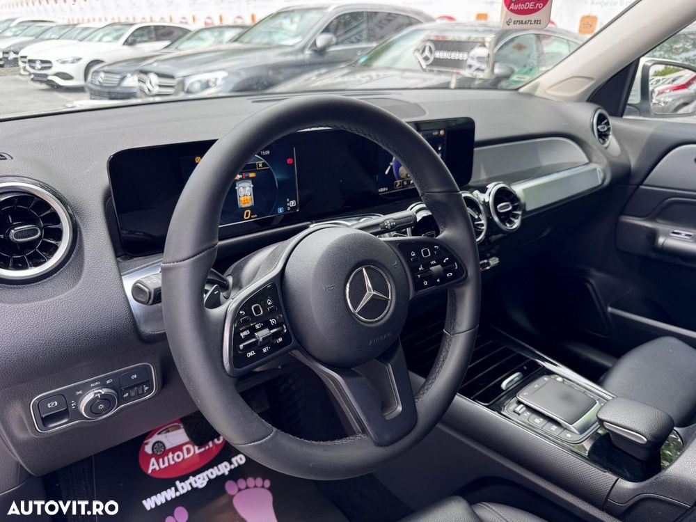 Mercedes-Benz GLB - 7