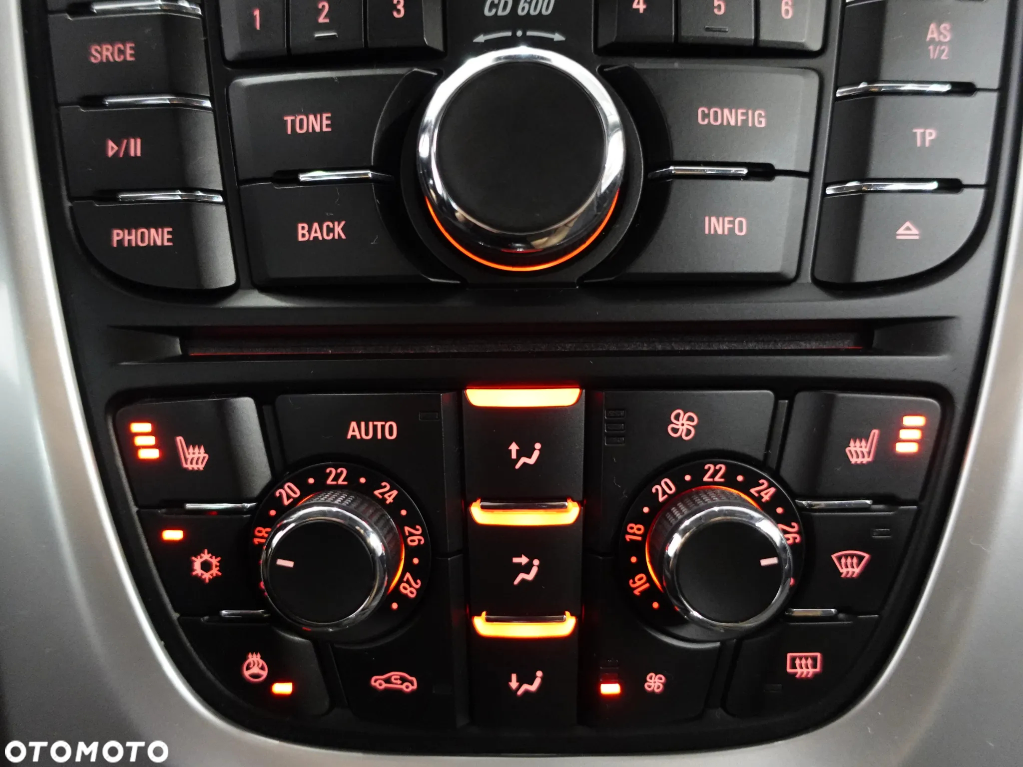 Opel Astra 1.4 Turbo ENERGY - 32