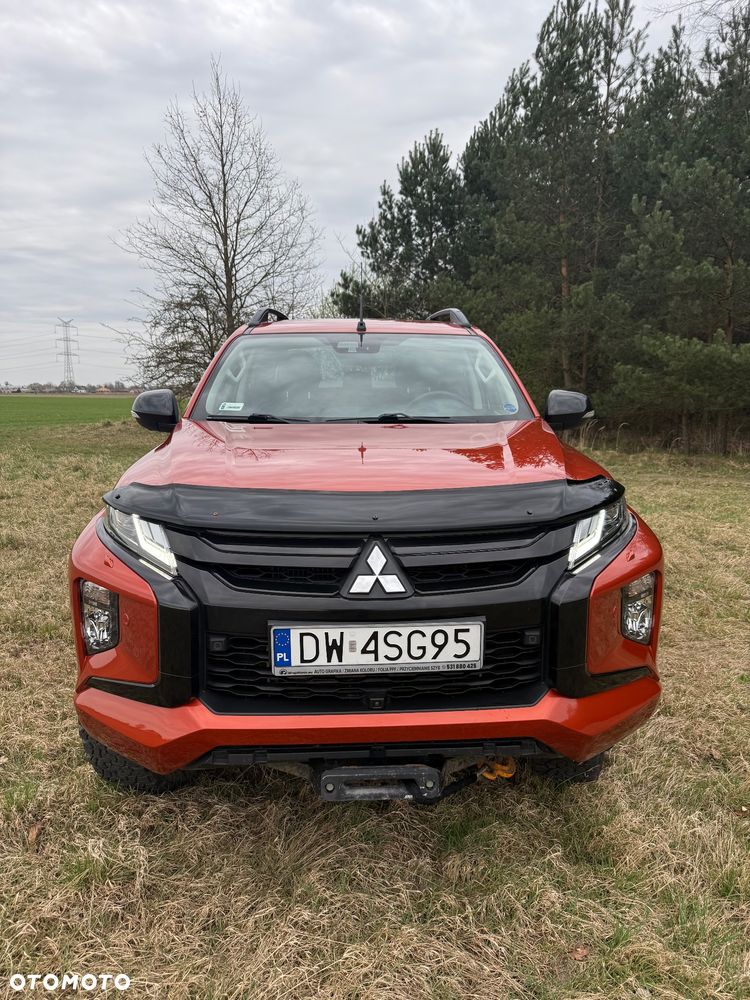 Mitsubishi L200 2.2 d DC Power Instyle Plus - 3