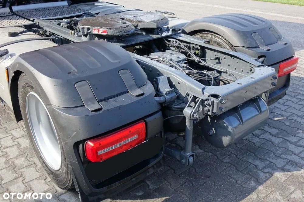 DAF XF 480 FT/ SUPER SPACE CAB / MEGA / LOW DECK / AUTOMAT / EURO 6 / LODÓWKA / DWA ZBIORNIKI / SALON POLSKA - 15