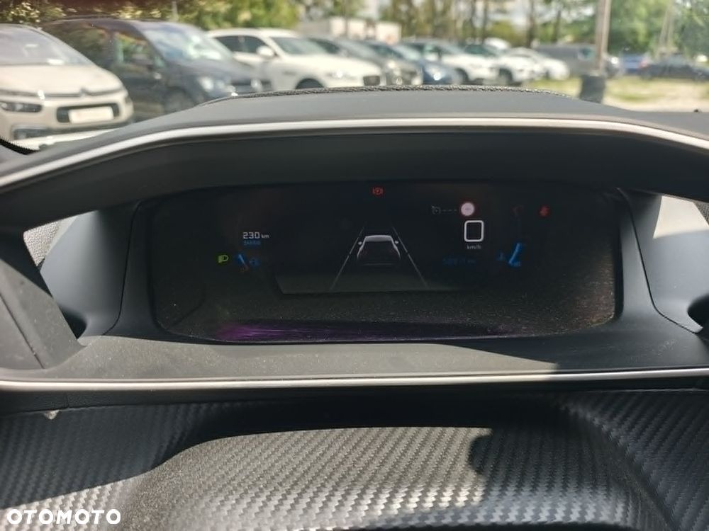 Peugeot 2008 PureTech 100 Allure - 18