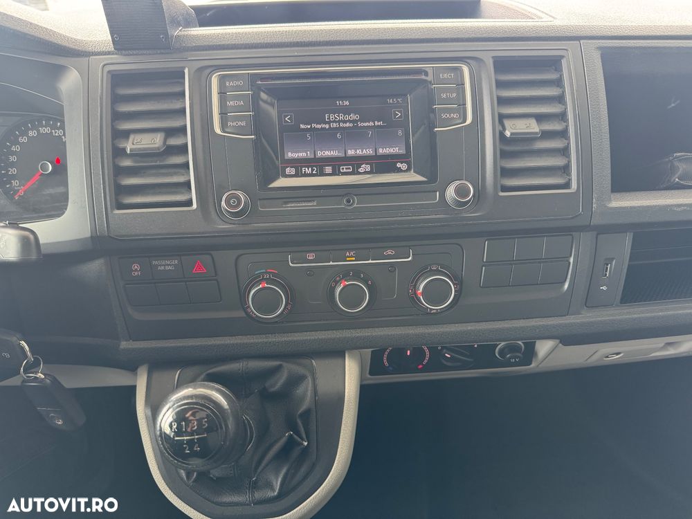 Volkswagen Transporter - 30