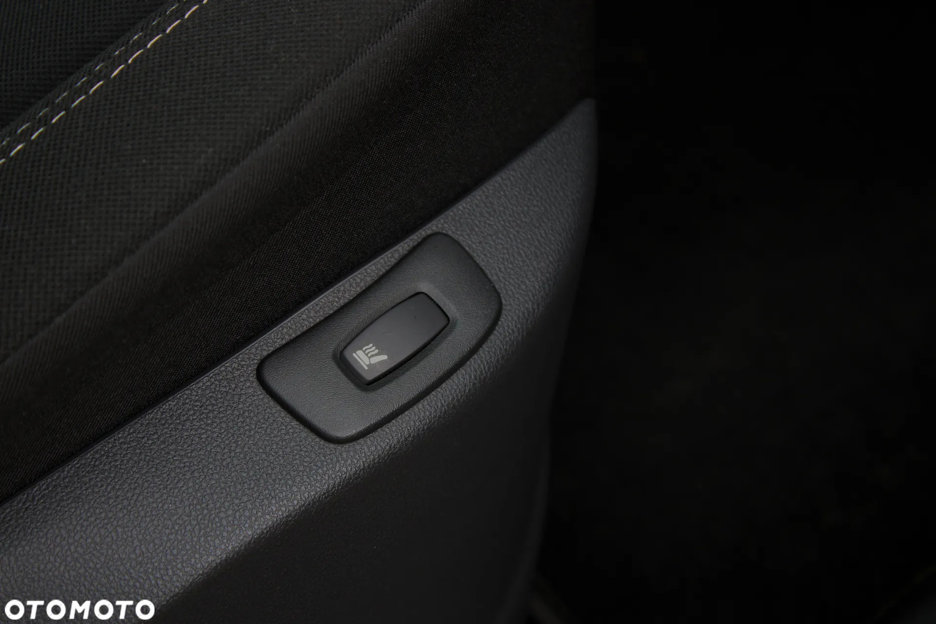 Renault Captur (ENERGY) TCe 90 INTENS - 23