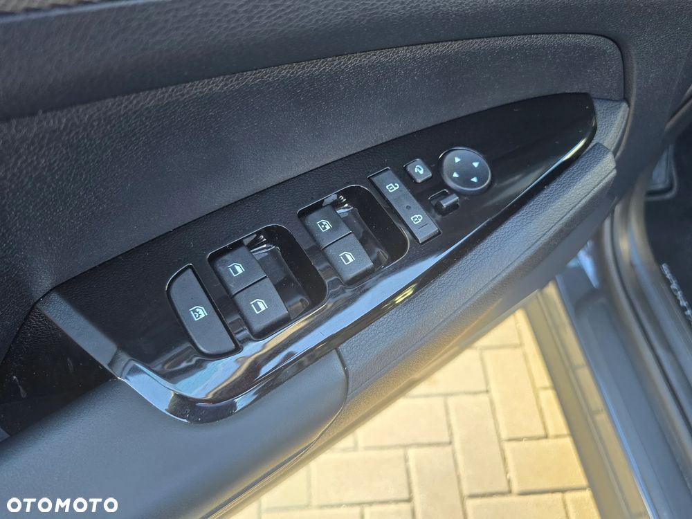 Kia Sportage - 23