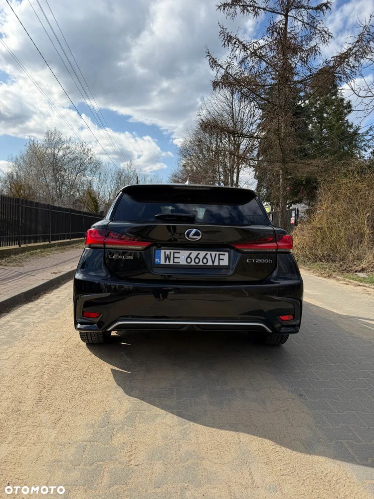 Lexus CT 200h Business Edition - 7