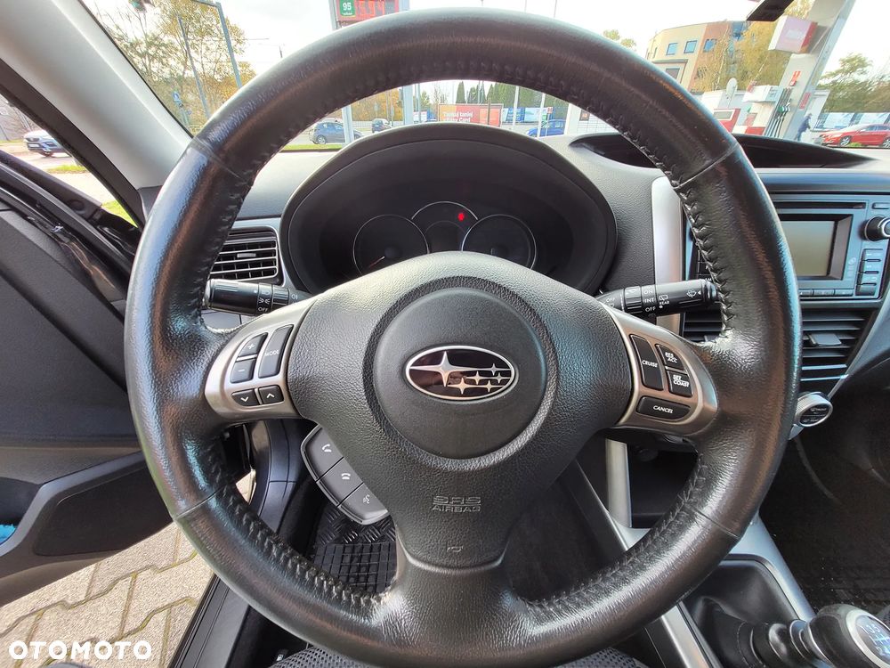 Subaru Forester 2.0D XE 000 Euro5 - 8