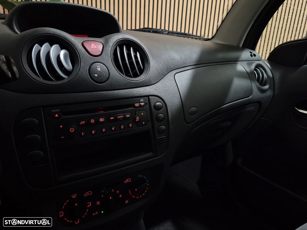 Citroën C3 1.1 SX + - 18