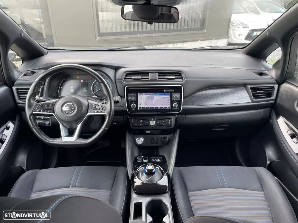 Nissan Leaf 40 kWh Acenta - 13