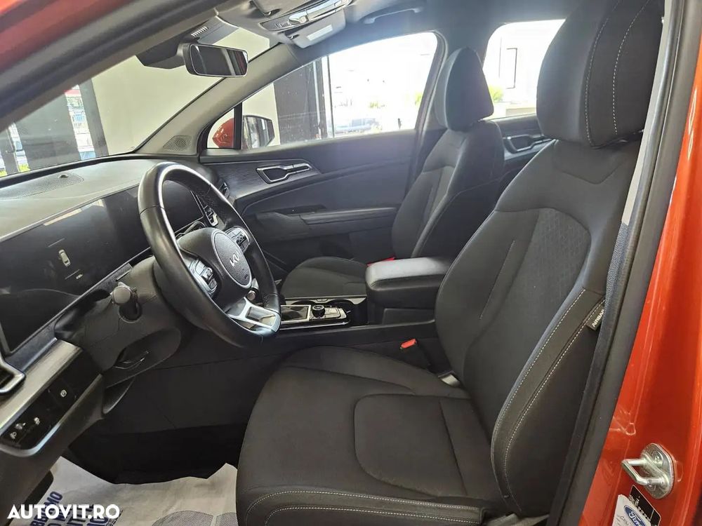 KIA Sportage 2023 — imagine 8