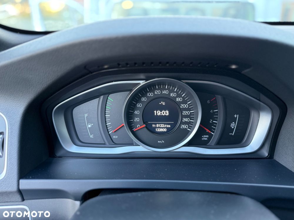 Volvo V60 D4 Edition Pro - 10