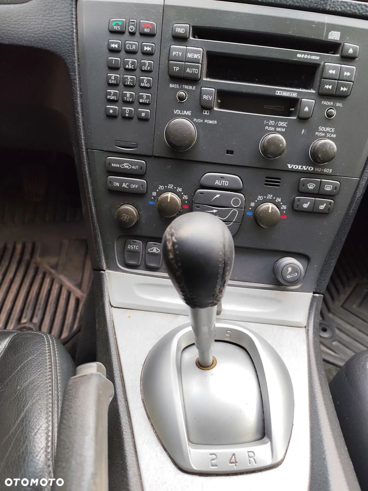 Volvo S60 2.4 D5 - 12